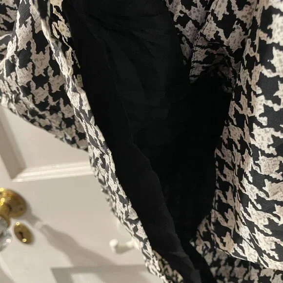 Papell Petites Silk Herringbone Black and White Dress. Lined Size 8P - Picture 6 of 6